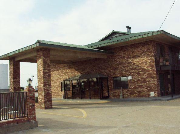 Regency Travel Inn Hayti Экстерьер фото